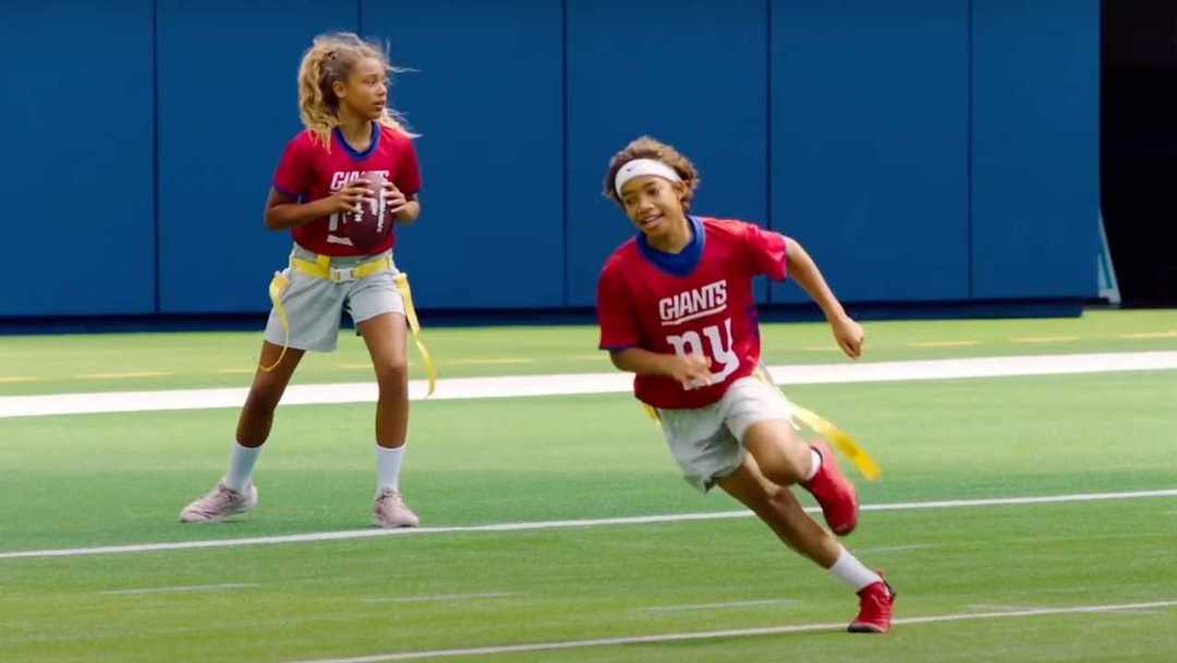 10 Best Flag Football Plays For 8-Year-Olds | MOJO Sports