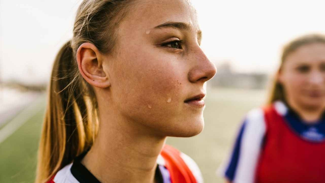 how-to-foster-an-athlete-identity-in-girls-mojo-sports