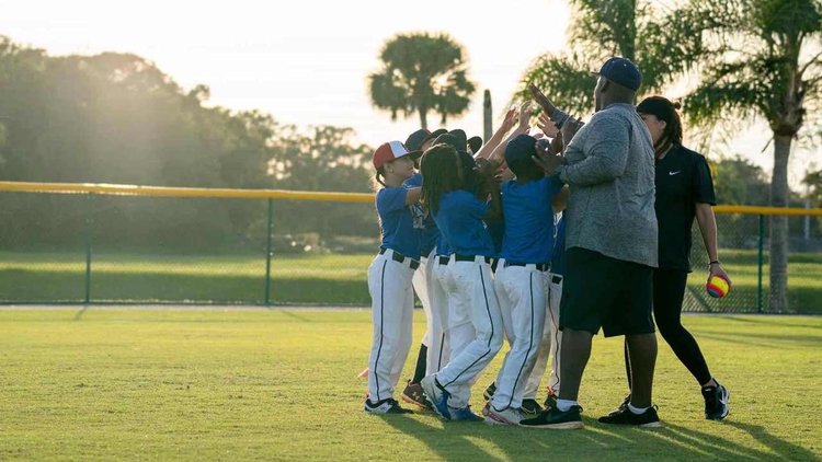 how-to-be-a-good-youth-baseball-coach